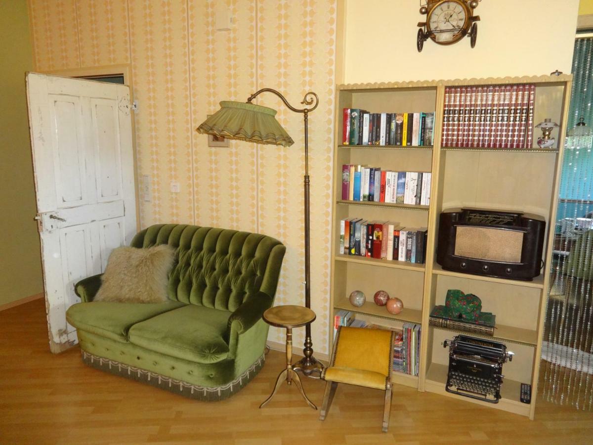Le Mignon Apartment Illingen  ภายนอก รูปภาพ