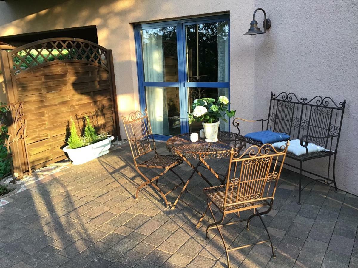 Le Mignon Apartment Illingen  ภายนอก รูปภาพ